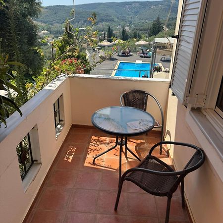 Diogenis Parga Studios Buitenkant foto
