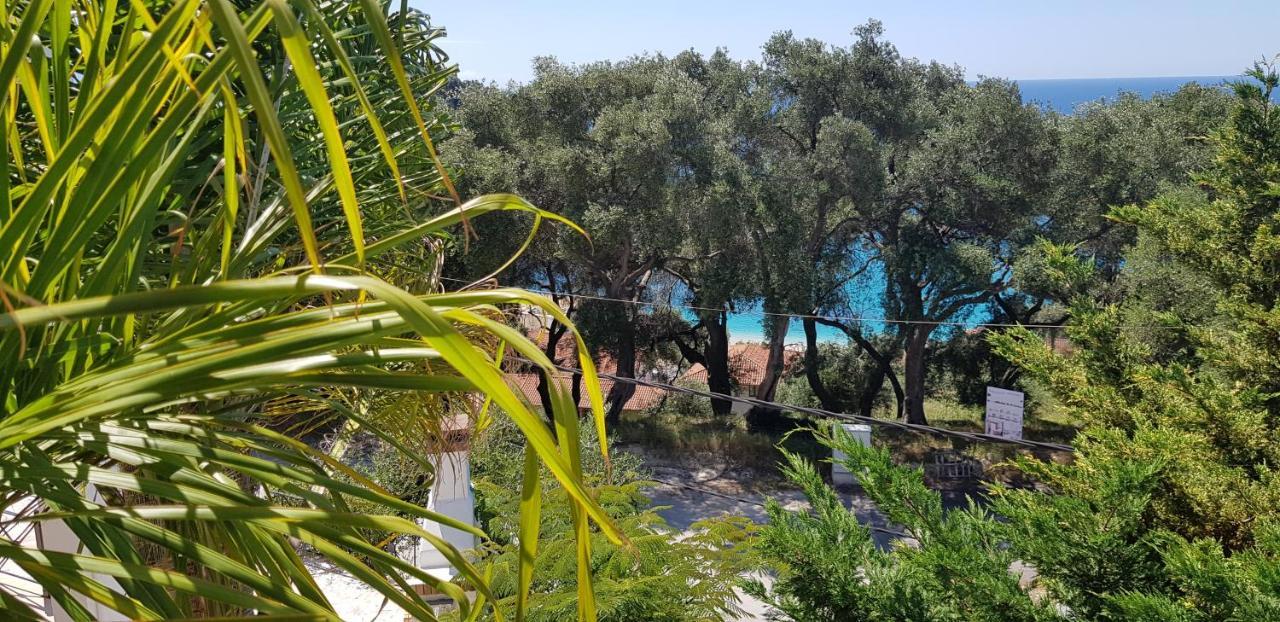 Diogenis Parga Studios Buitenkant foto