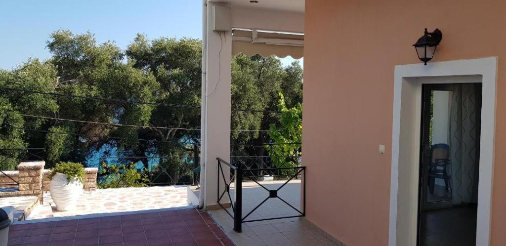 Diogenis Parga Studios Buitenkant foto
